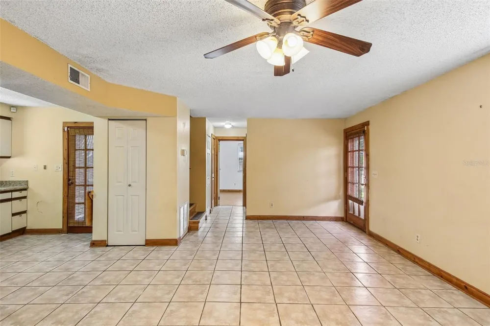 2702 49TH STREET S Gulfport, FL 33707