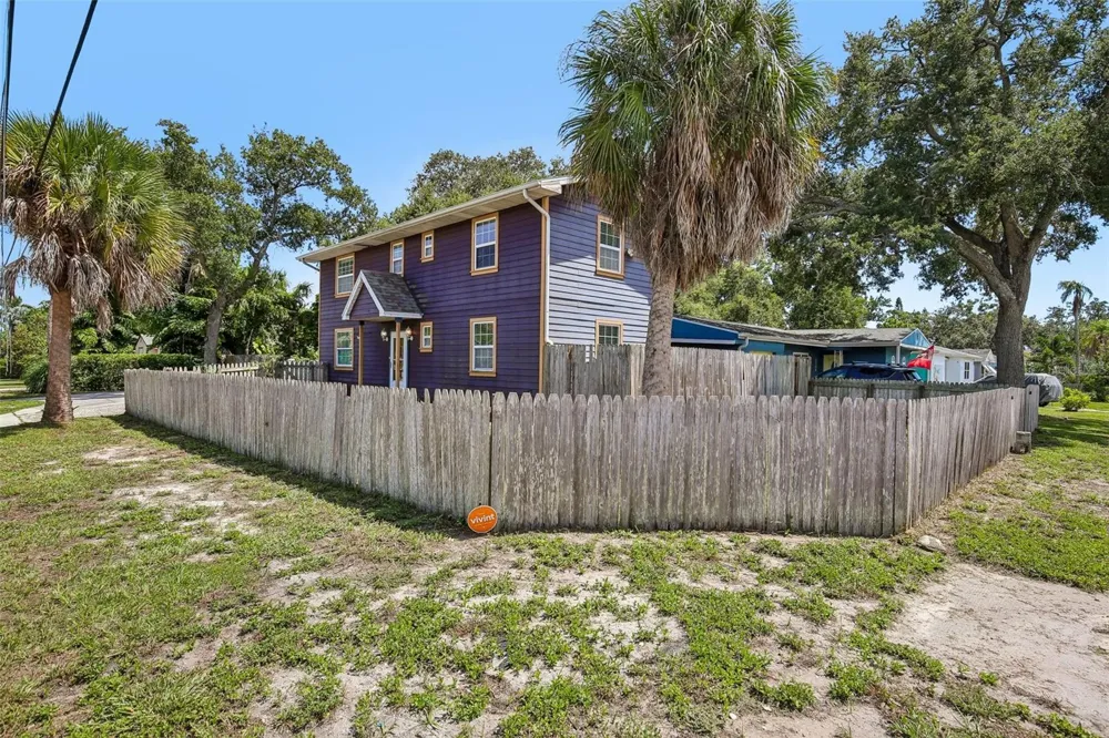 2702 49TH STREET S Gulfport, FL 33707