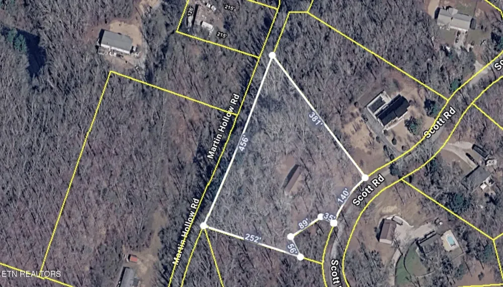 145 Scott Rd Harriman, TN 37748