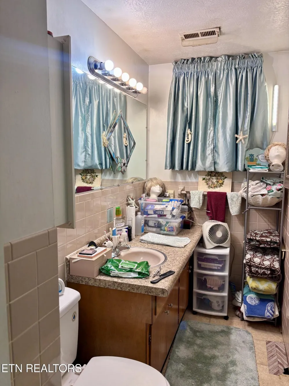 145 Scott Rd Harriman, TN 37748