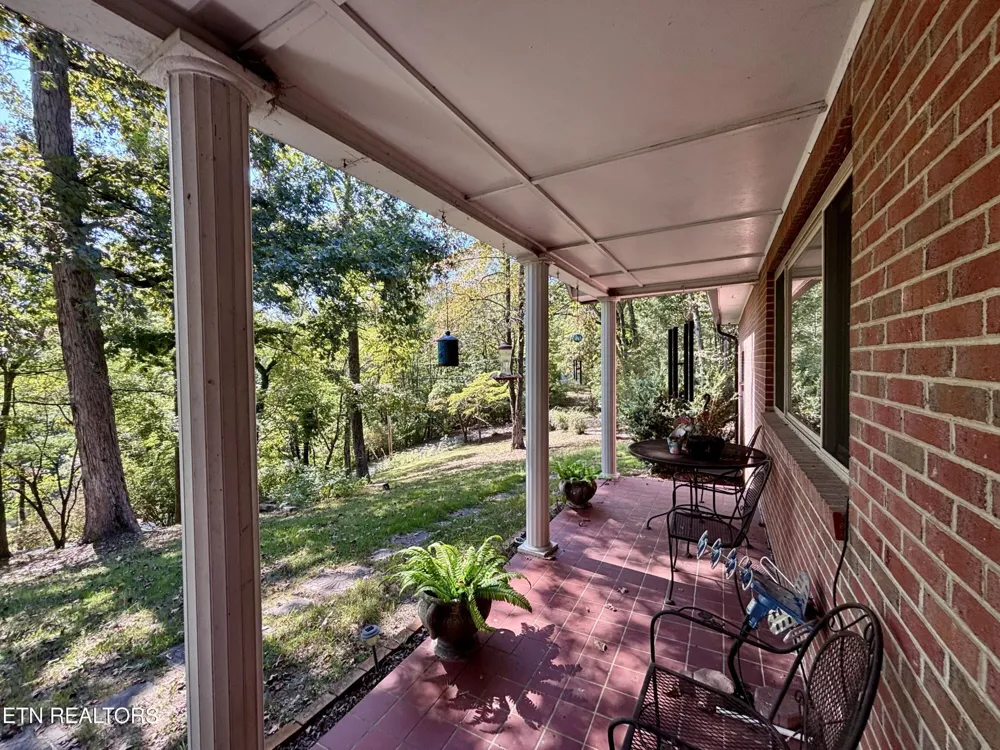 145 Scott Rd Harriman, TN 37748