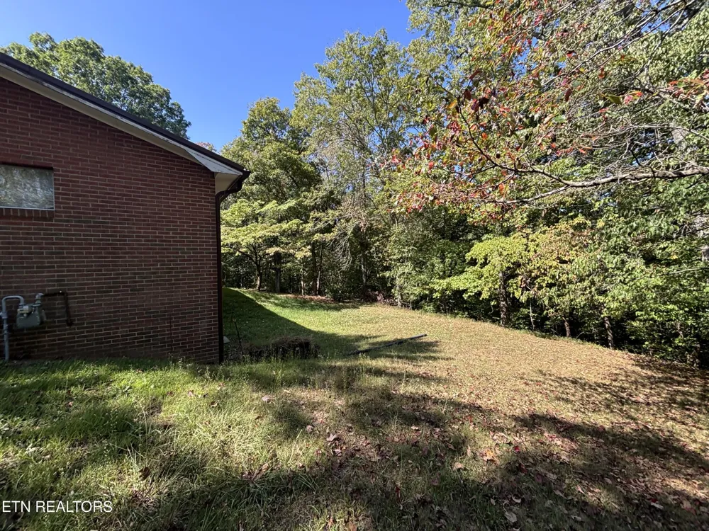145 Scott Rd Harriman, TN 37748