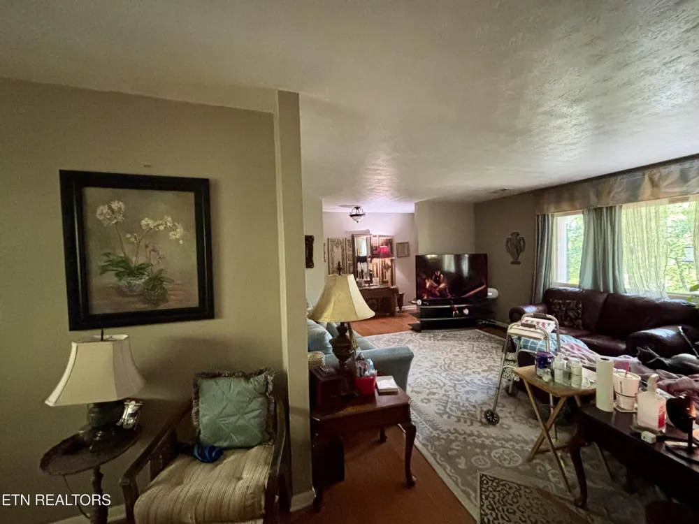 145 Scott Rd Harriman, TN 37748