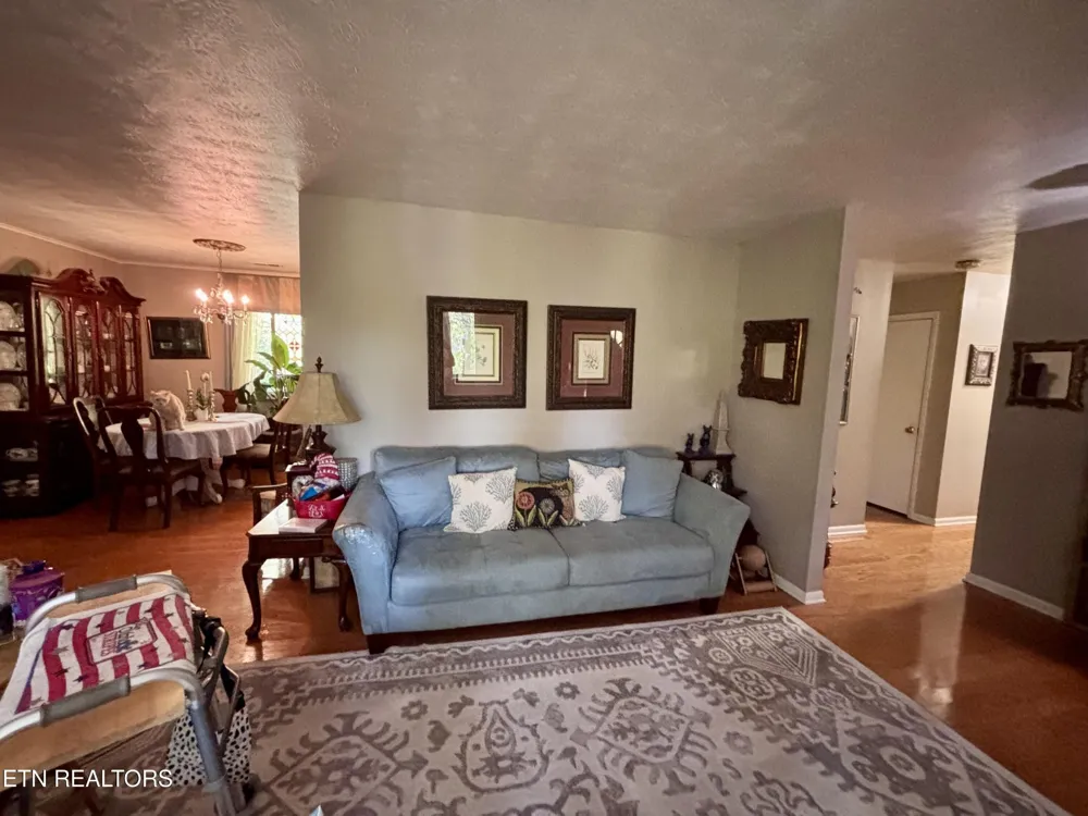 145 Scott Rd Harriman, TN 37748