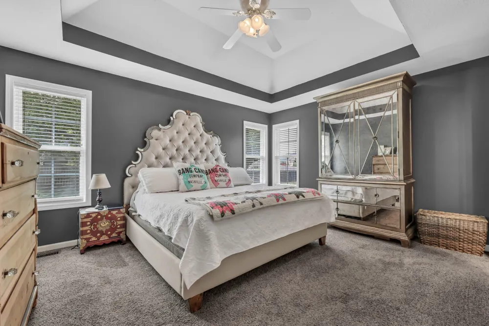 625 E Glenridge Ln Clarksville, TN 37043