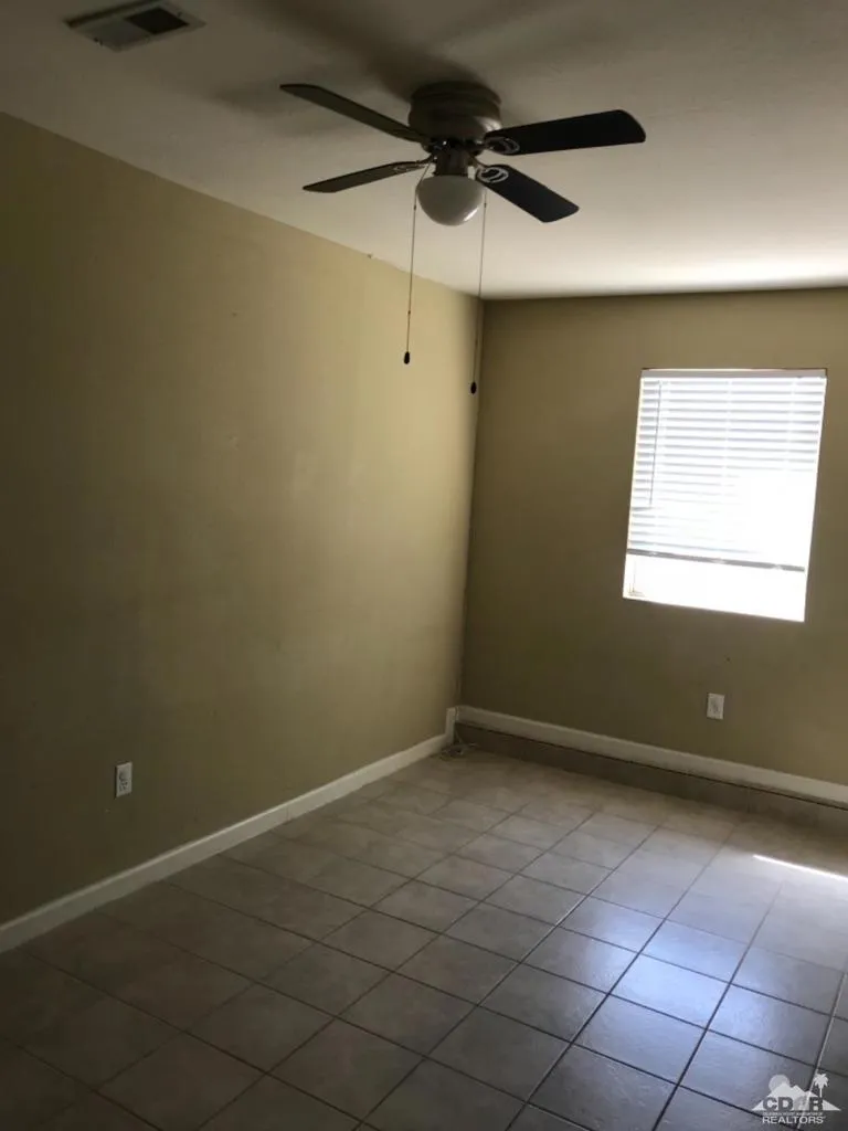 49084 Violet Street Indio, CA 92201