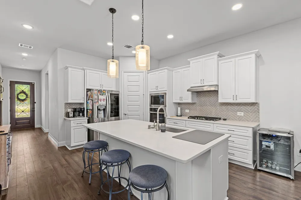 5227 Mareliz Lane Sachse, TX 75048