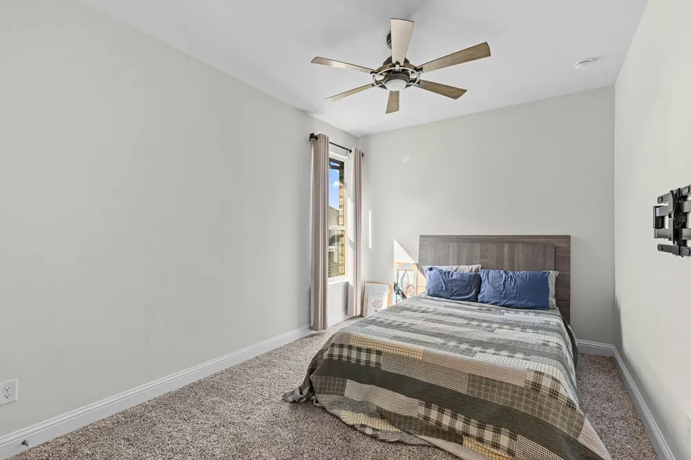 5227 Mareliz Lane Sachse, TX 75048
