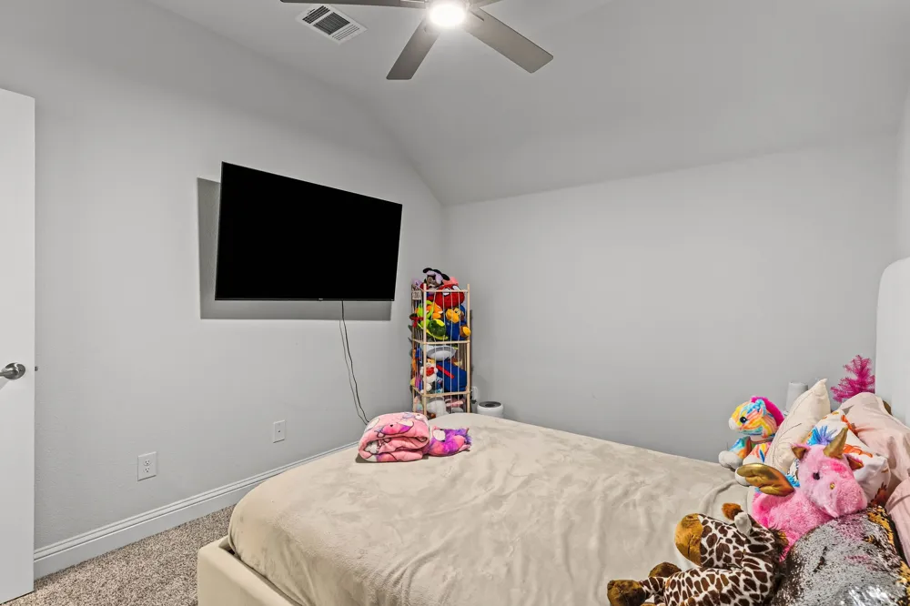 5227 Mareliz Lane Sachse, TX 75048