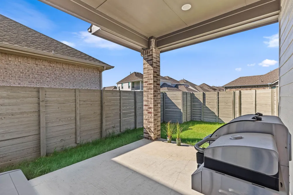 5227 Mareliz Lane Sachse, TX 75048