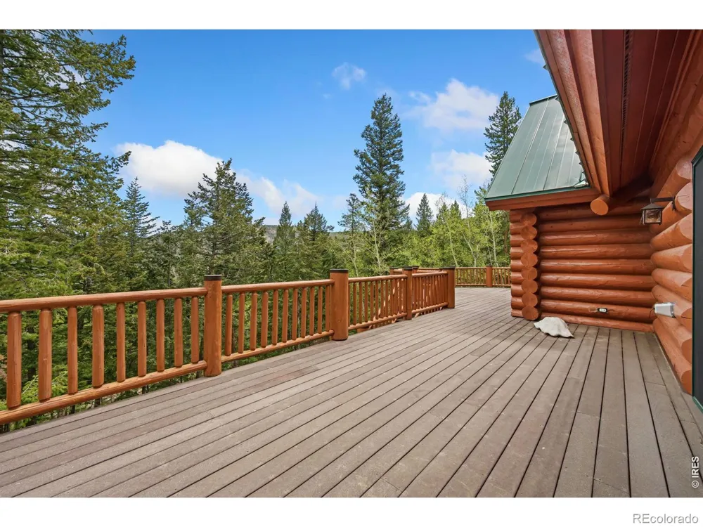 1490 Hummingbird Drive Estes Park, CO 80517