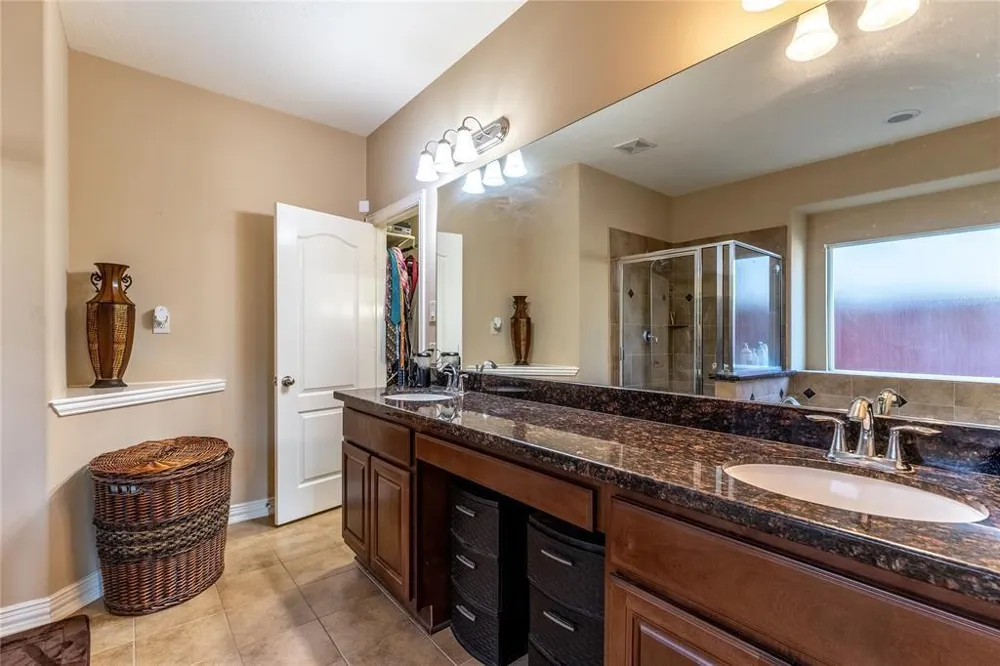 4026 Tuscan Shores Dr Missouri City, TX 77459