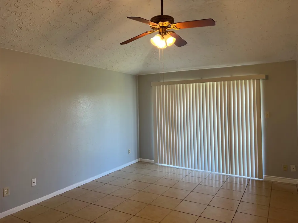 12827 Hill Branch Drive Houston, TX 77082