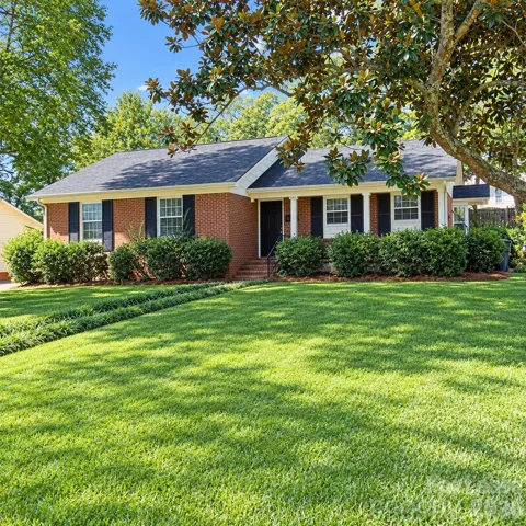 7500 Thorncliff Drive