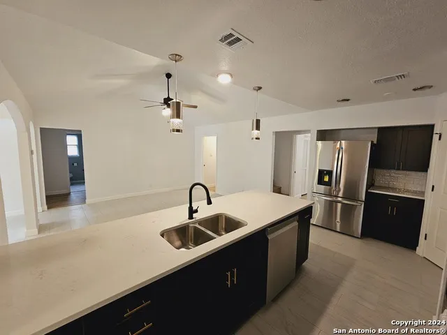 6700 YELLOW ROSE ST San Antonio, TX 78238