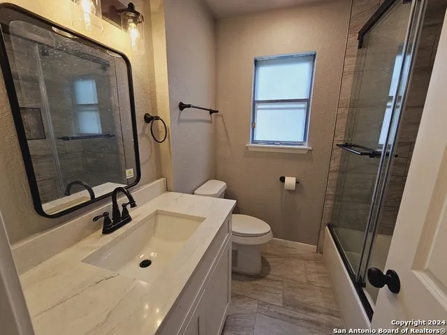 6700 YELLOW ROSE ST San Antonio, TX 78238
