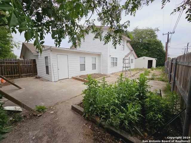 6700 YELLOW ROSE ST San Antonio, TX 78238