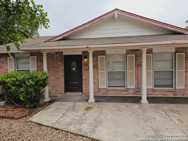 6700 YELLOW ROSE ST San Antonio, TX 78238