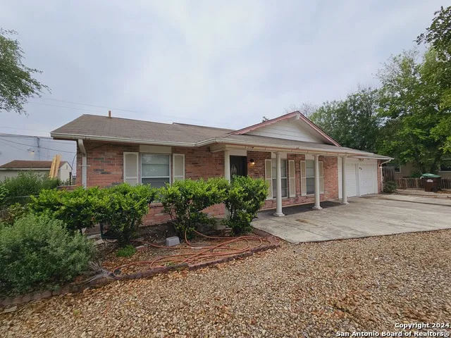 6700 YELLOW ROSE ST San Antonio, TX 78238