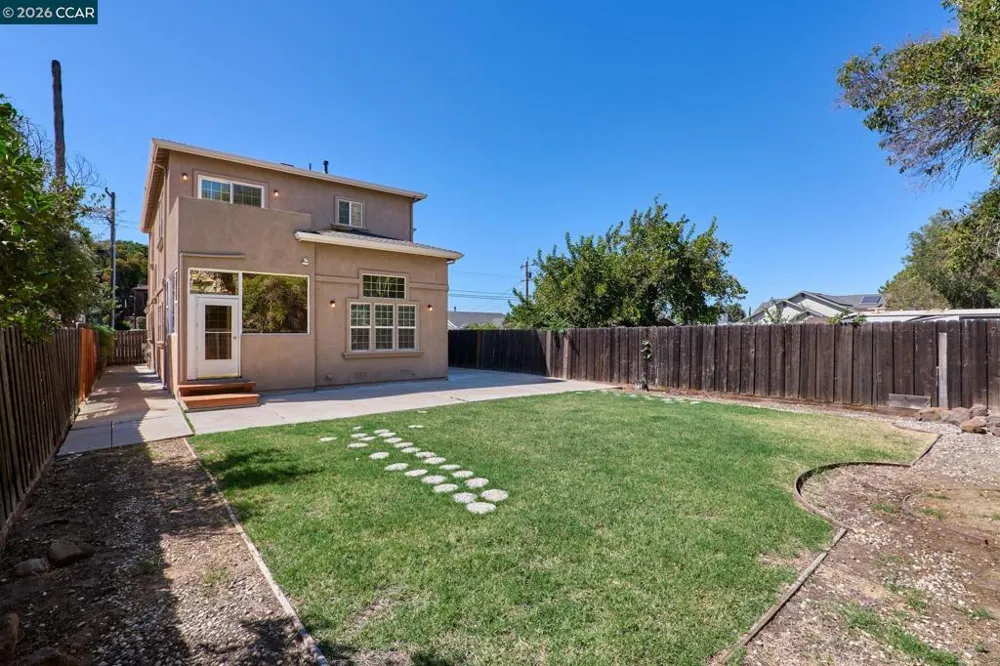 2841 Sunset Ln Antioch, CA 94509
