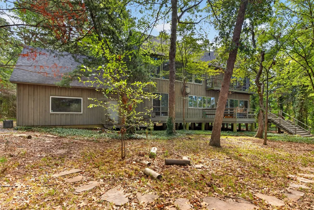 2174 Cross Drive Shreveport, LA 71107
