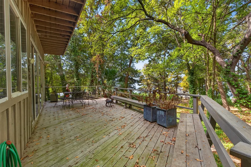 2174 Cross Drive Shreveport, LA 71107