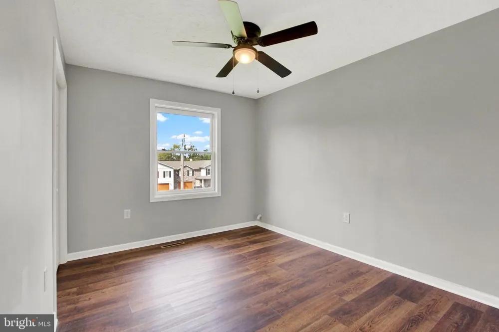 74 CURTIS DRIVE East Berlin, PA 17316