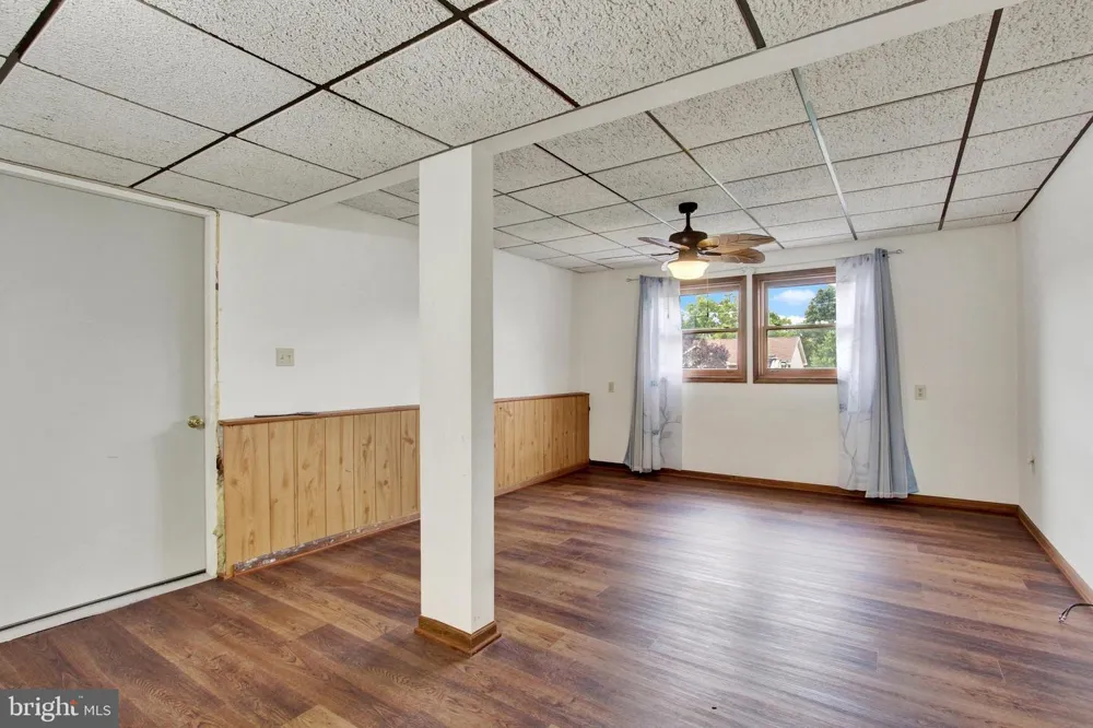 74 CURTIS DRIVE East Berlin, PA 17316