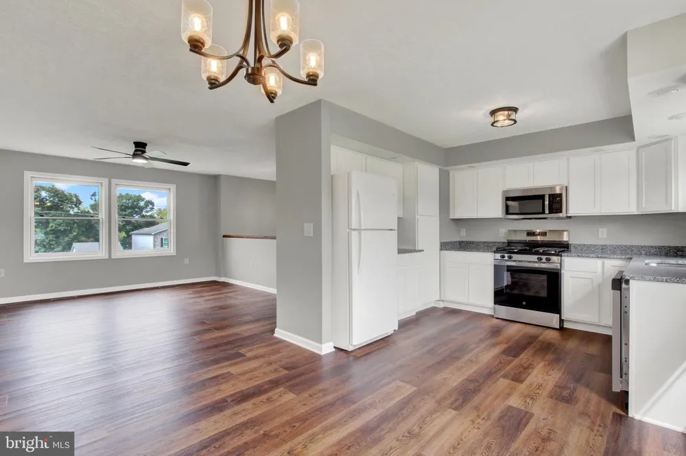 74 CURTIS DRIVE East Berlin, PA 17316