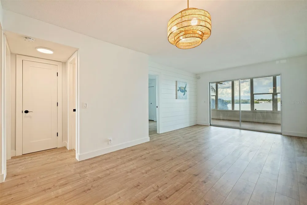 1847 SHORE DRIVE S #202 South Pasadena, FL 33707