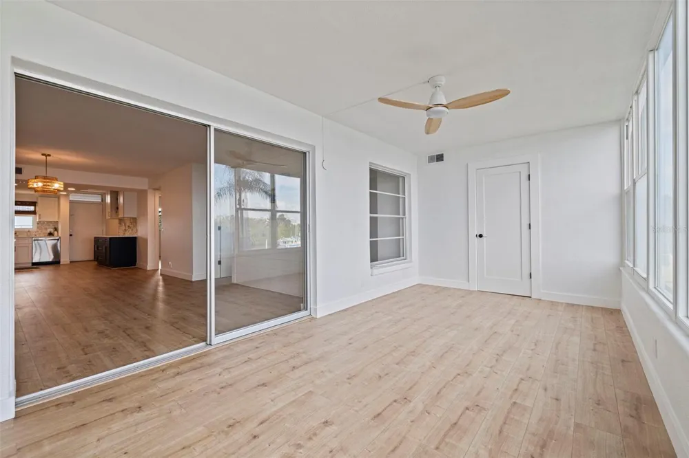 1847 SHORE DRIVE S #202 South Pasadena, FL 33707