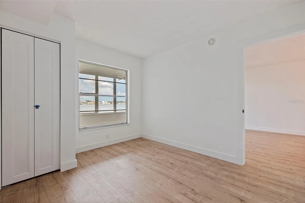 1847 SHORE DRIVE S #202 South Pasadena, FL 33707