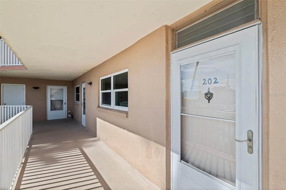1847 SHORE DRIVE S #202 South Pasadena, FL 33707