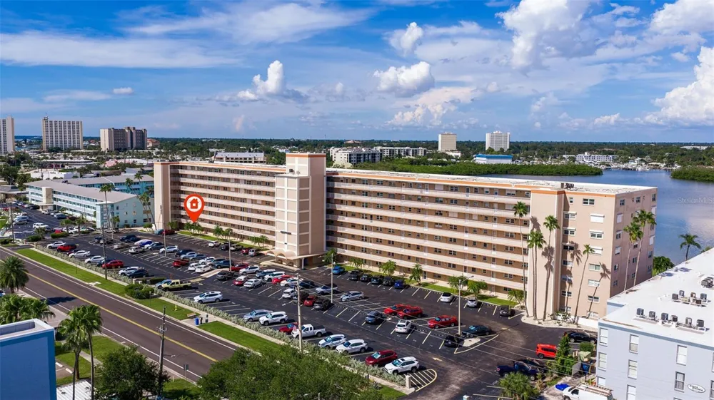 1847 SHORE DRIVE S #202 South Pasadena, FL 33707