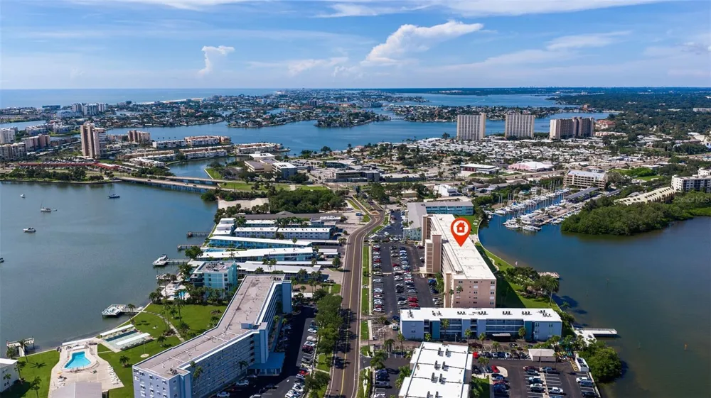 1847 SHORE DRIVE S #202 South Pasadena, FL 33707