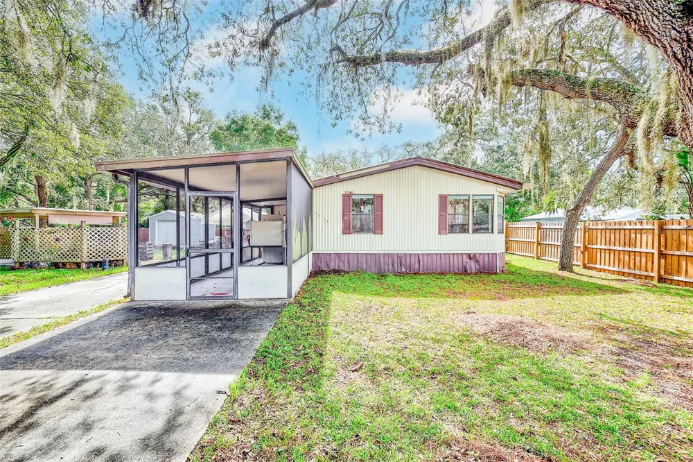 11704 DOAKS STREET New Port Richey, FL 34654