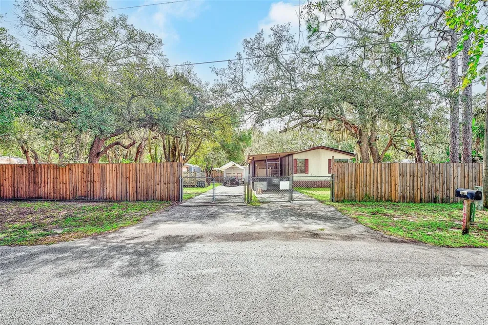 11704 DOAKS STREET New Port Richey, FL 34654