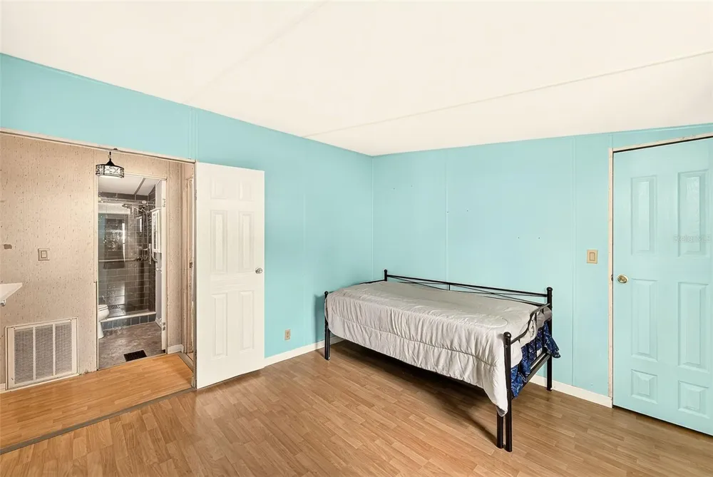 11704 DOAKS STREET New Port Richey, FL 34654