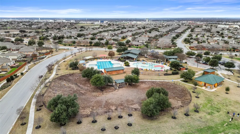 112 Willow Leaf Lane Buda, TX 78610