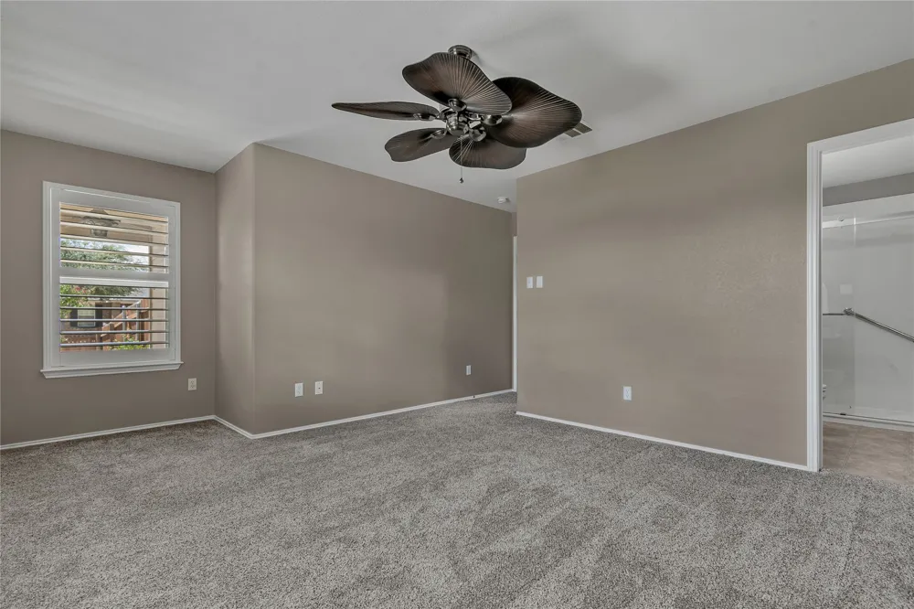112 Willow Leaf Lane Buda, TX 78610