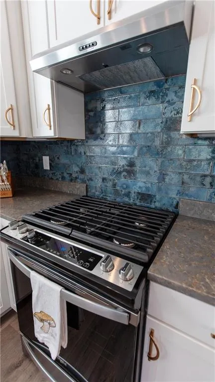 5687 Villa Crest Drive Hoschton, GA 30548