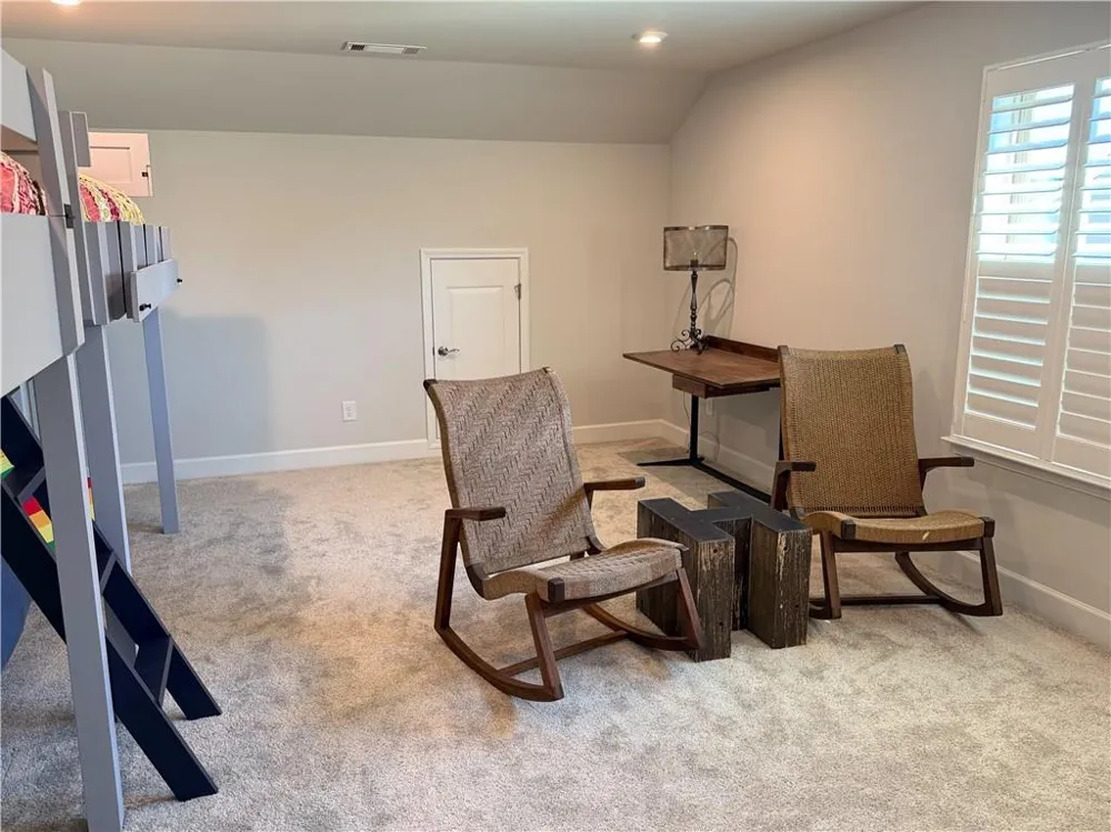 5687 Villa Crest Drive Hoschton, GA 30548