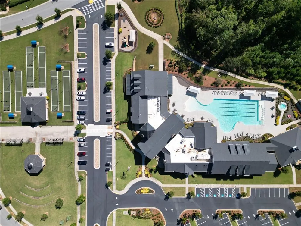 5687 Villa Crest Drive Hoschton, GA 30548