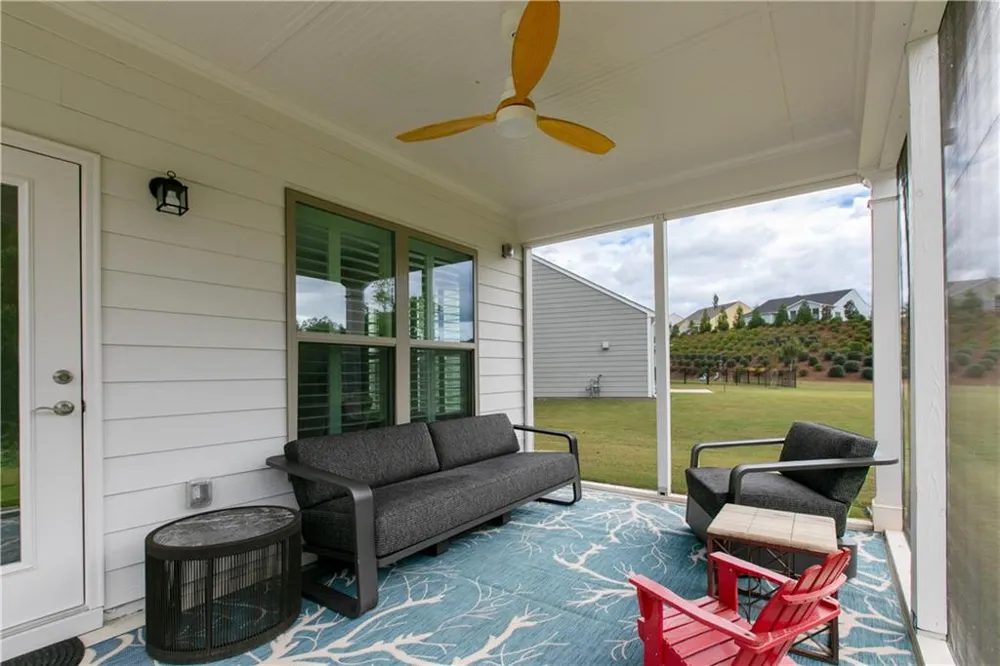 5687 Villa Crest Drive Hoschton, GA 30548