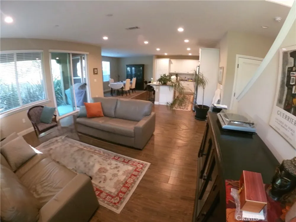 5604 Aidan Way Santa Maria, CA 93455