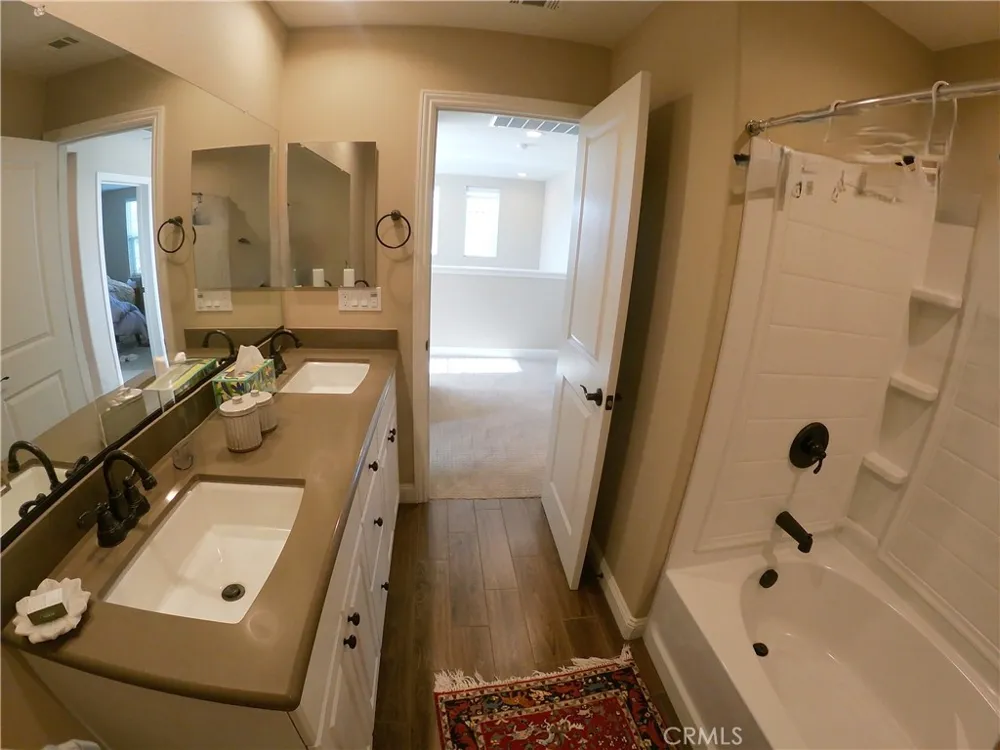 5604 Aidan Way Santa Maria, CA 93455