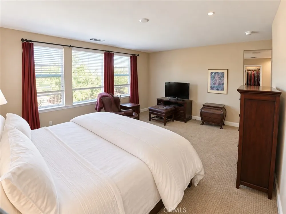 5604 Aidan Way Santa Maria, CA 93455