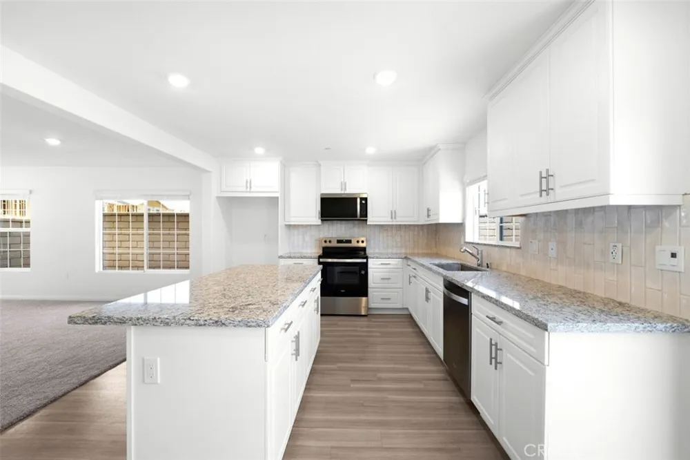 7188 Flourish Riverside, CA 92507