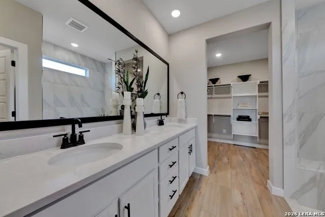 1818 Gabby Cole San Antonio, TX 78253