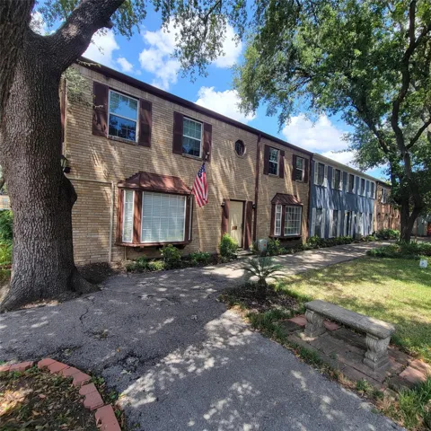 5208 Arboles Drive #A2